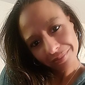 Meet your Posher, Myra